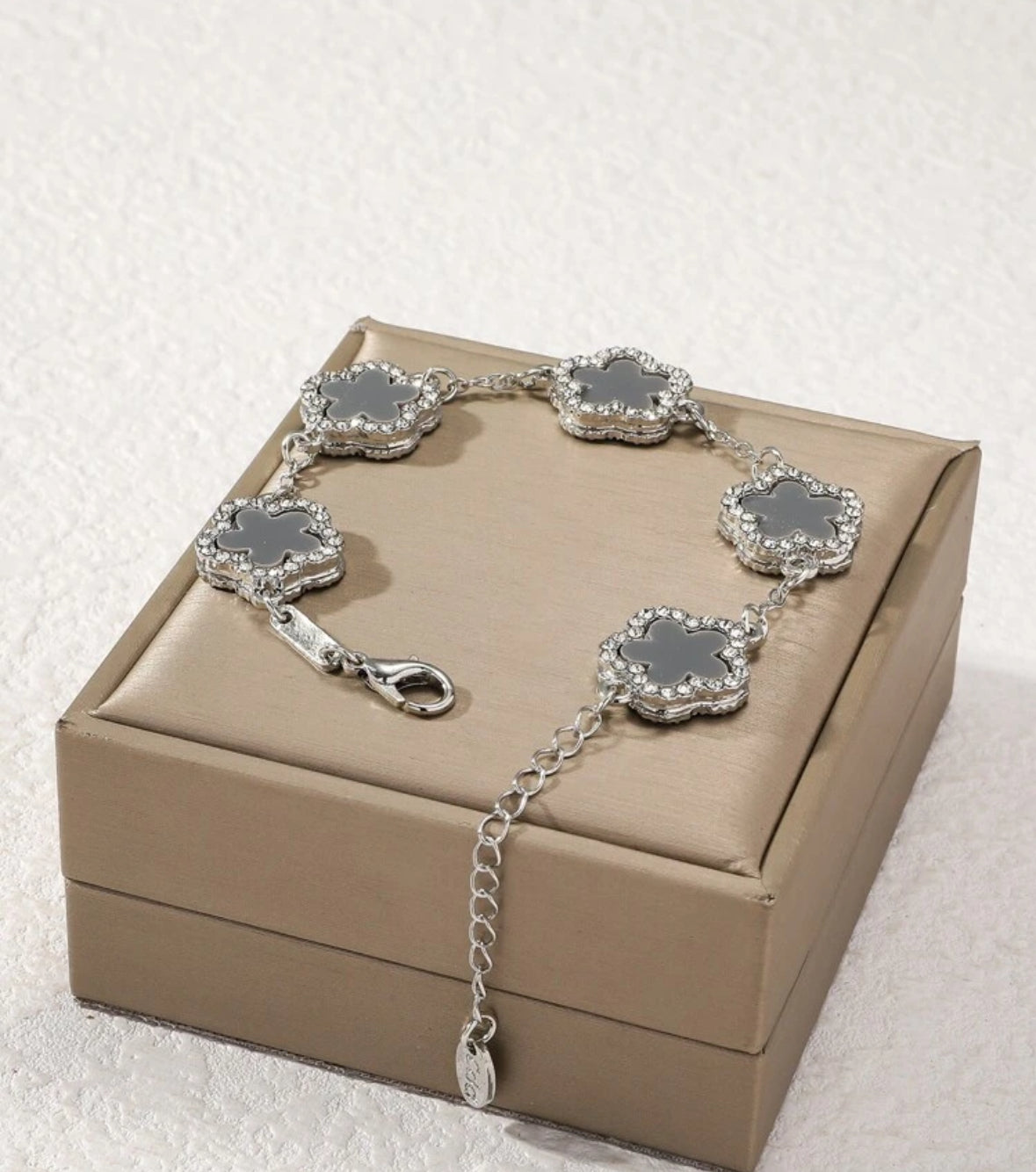 Grey Clover