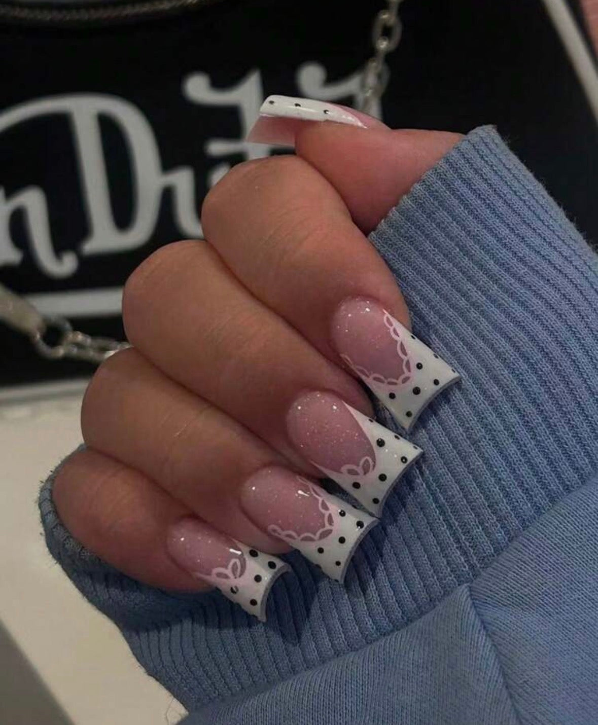 Dots