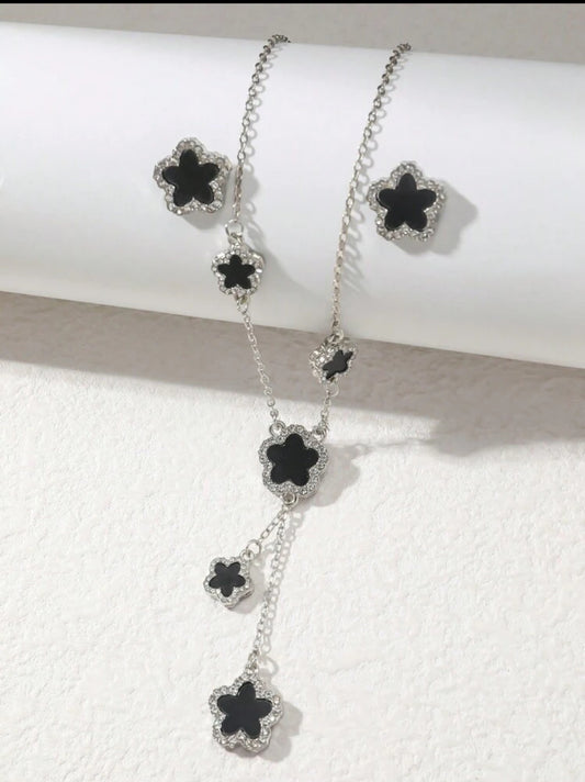 Clover Set Blackie